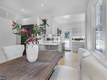 2710 S JOYCE STREET, ARLINGTON, VA 22202