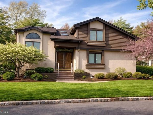 537 SAYRE DRIVE, PRINCETON, NJ 08540