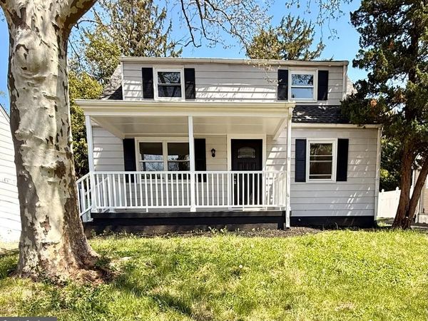4 LLEWELLYN PLACE, HAMILTON, NJ 08620