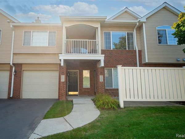 23010 Fairlane Boulevard, Woodhaven, MI 48183