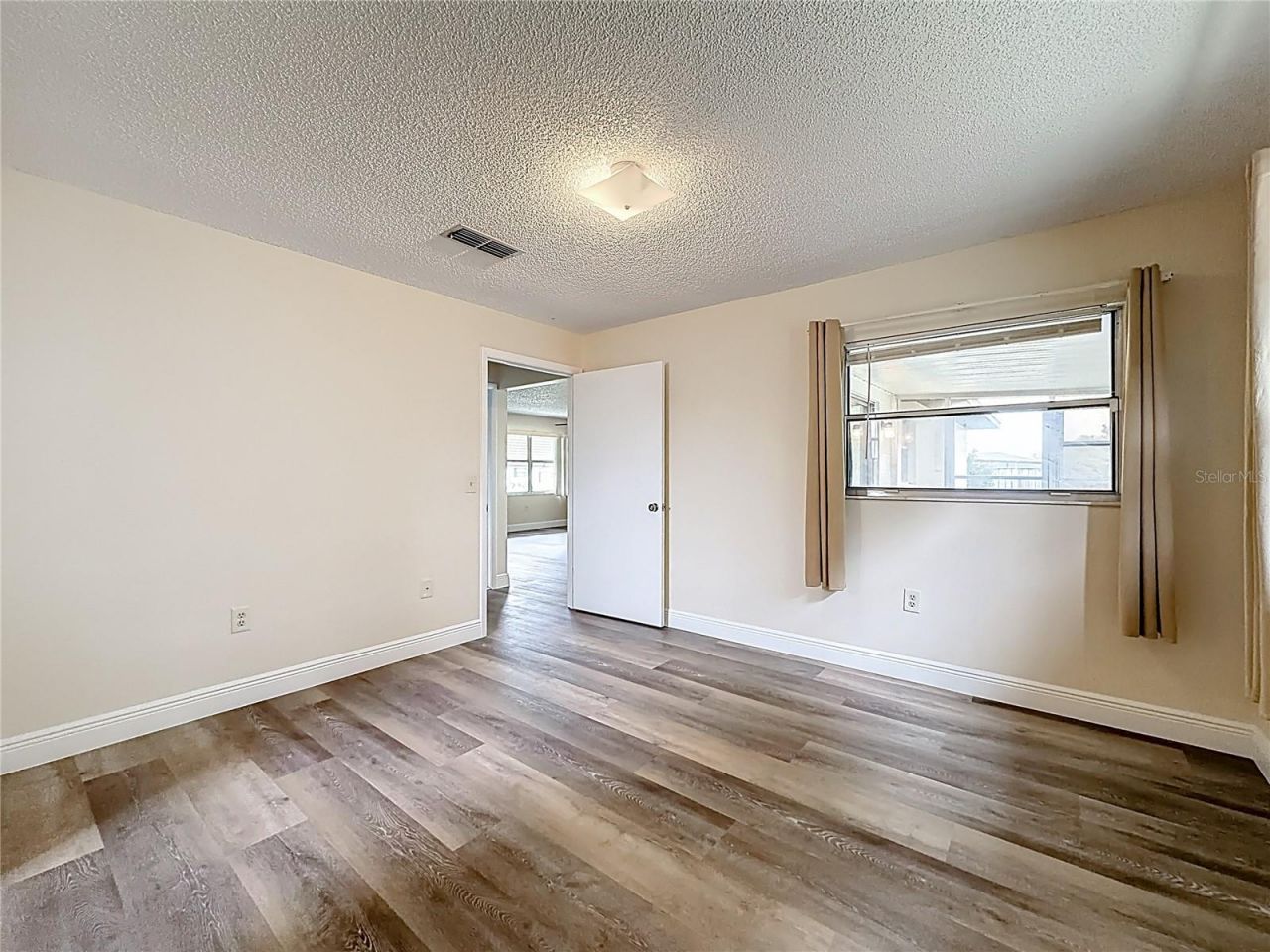 615 Third Avenue, Lady Lake, FL 32159 Photo