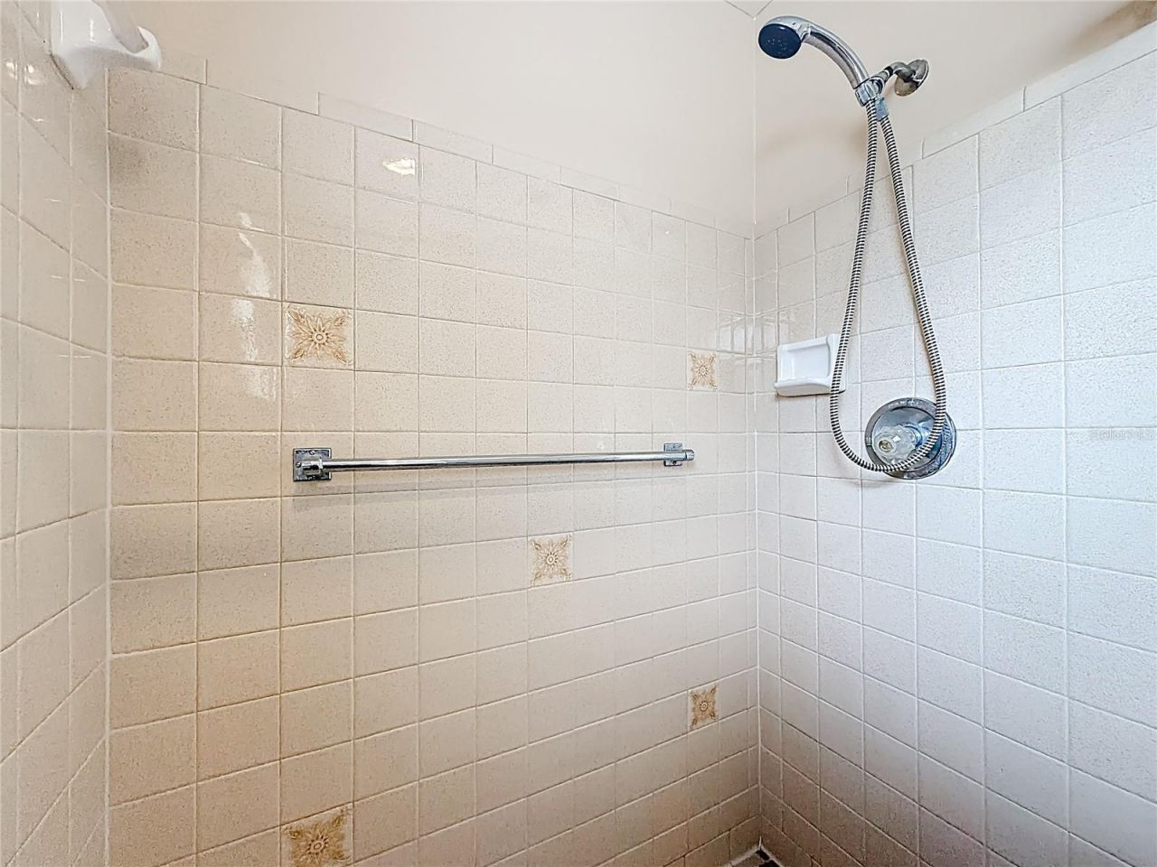 615 Third Avenue, Lady Lake, FL 32159 Photo