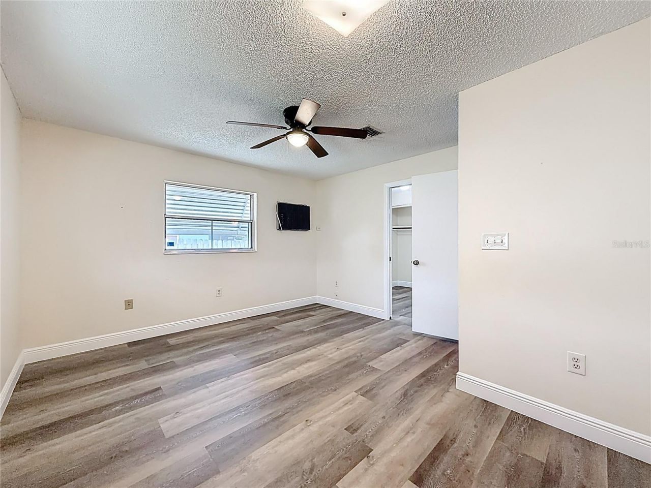 615 Third Avenue, Lady Lake, FL 32159 Photo