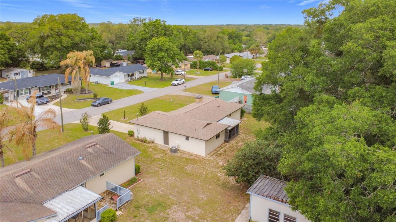 615 Third Avenue, Lady Lake, FL 32159 Photo