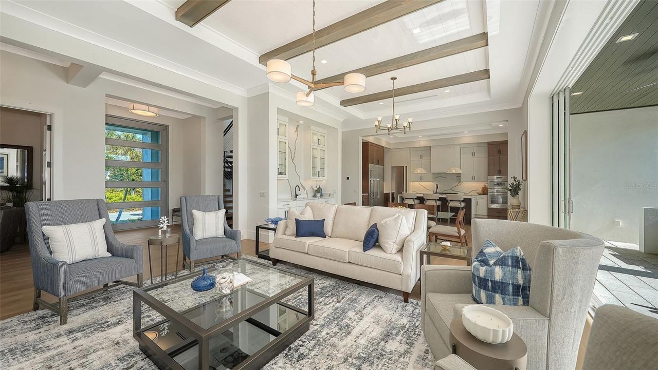 558 Venice Lane, Sarasota, FL 34242 Photo