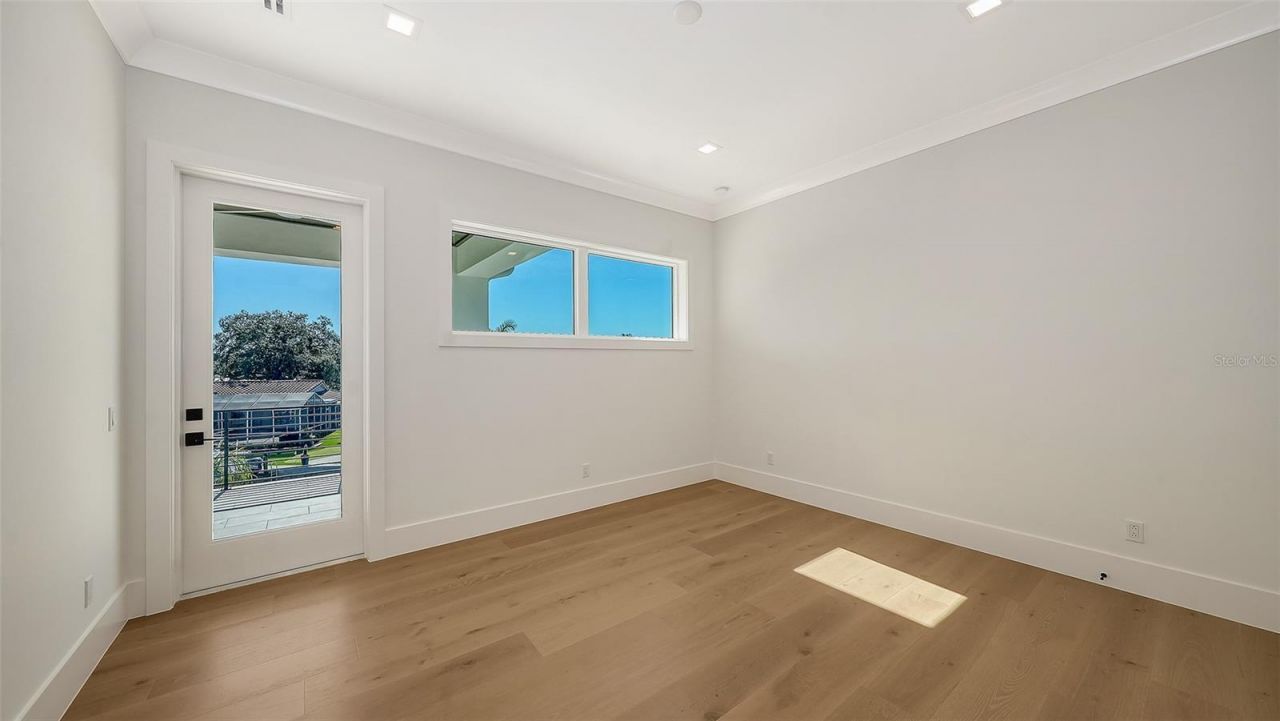 558 Venice Lane, Sarasota, FL 34242 Photo