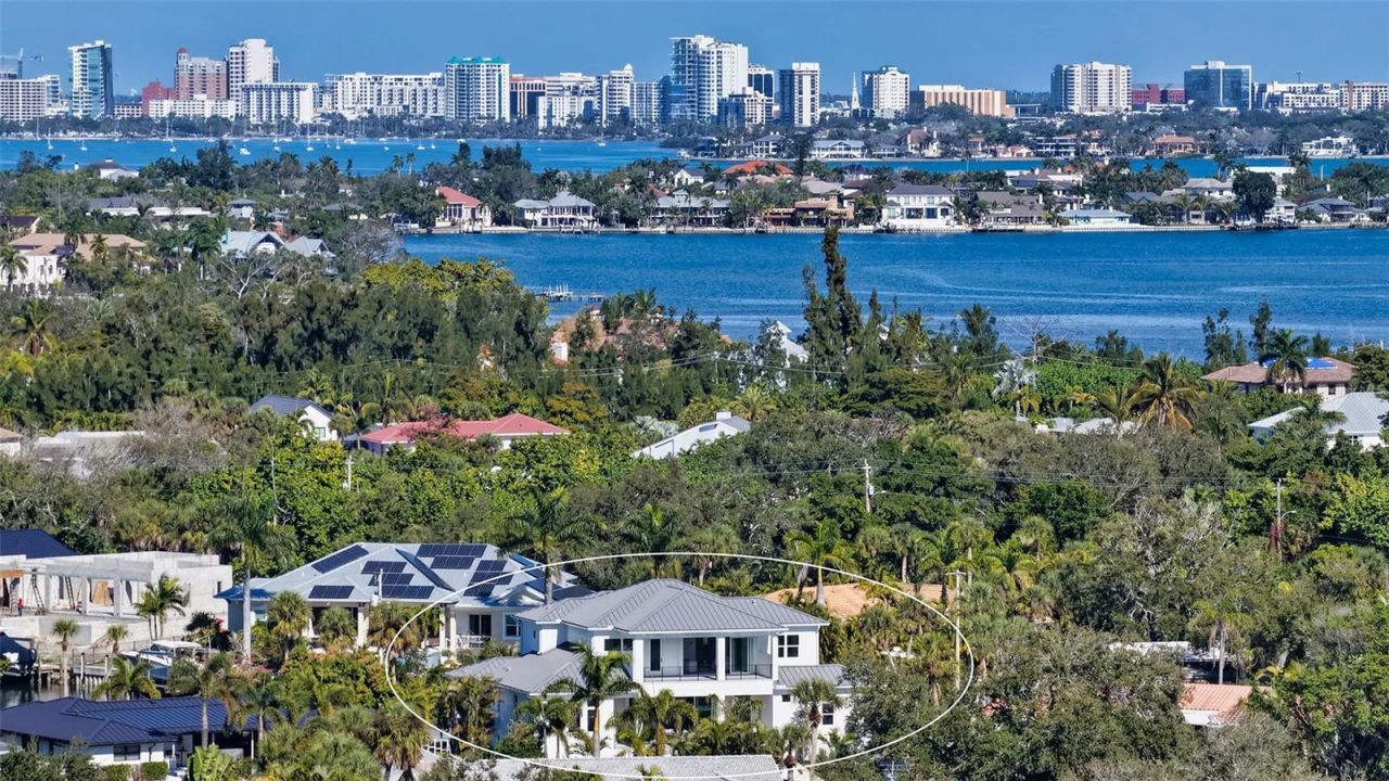 558 Venice Lane, Sarasota, FL 34242 Photo