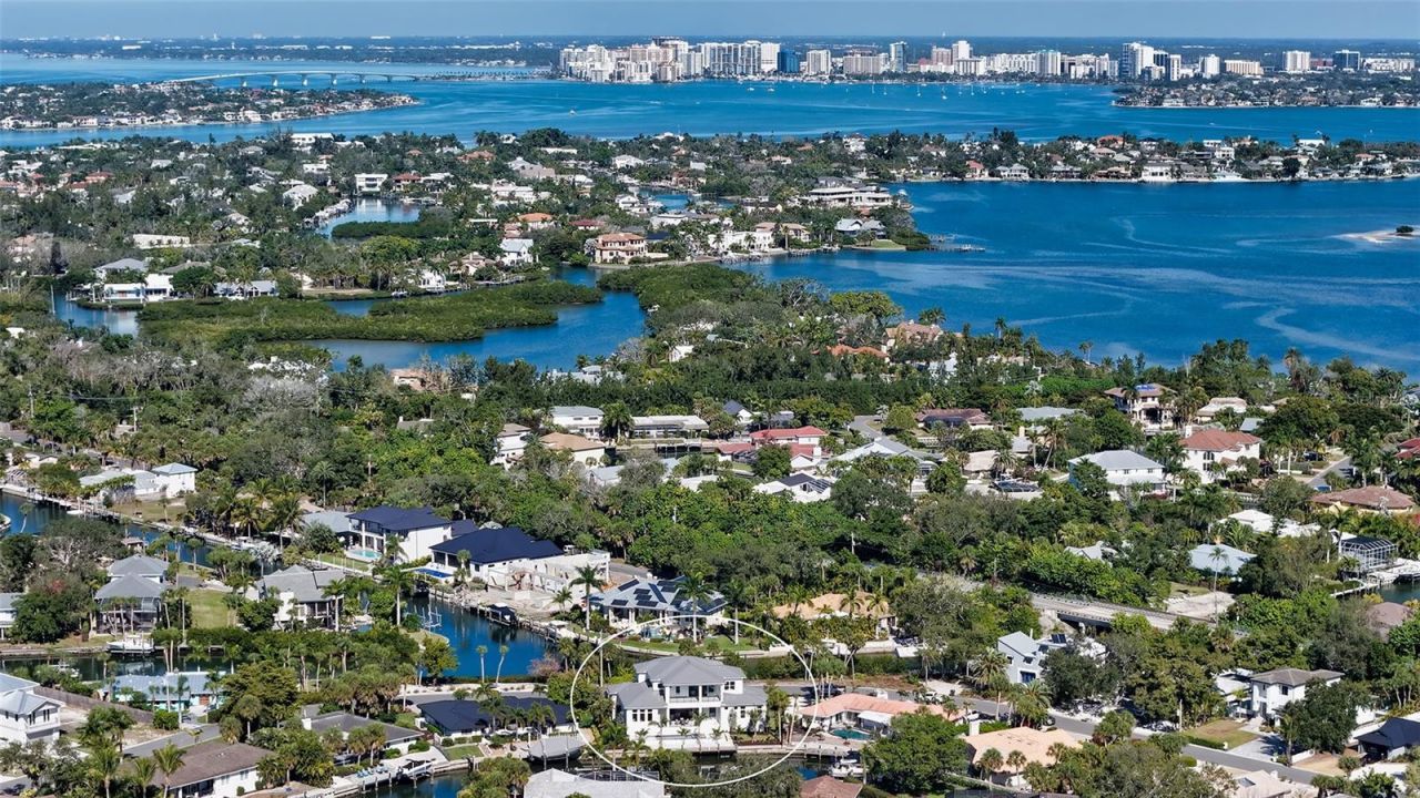 558 Venice Lane, Sarasota, FL 34242 Photo