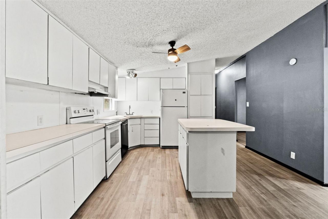 7610 County Road 663, Bushnell, FL 33513 Photo