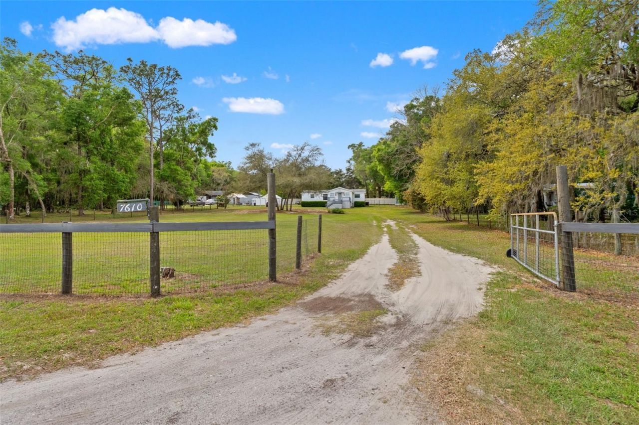 7610 County Road 663, Bushnell, FL 33513 Photo