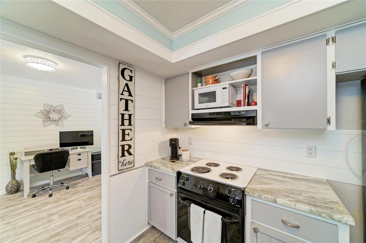 3720 Allenwood Street, Sarasota, FL 34232 Photo