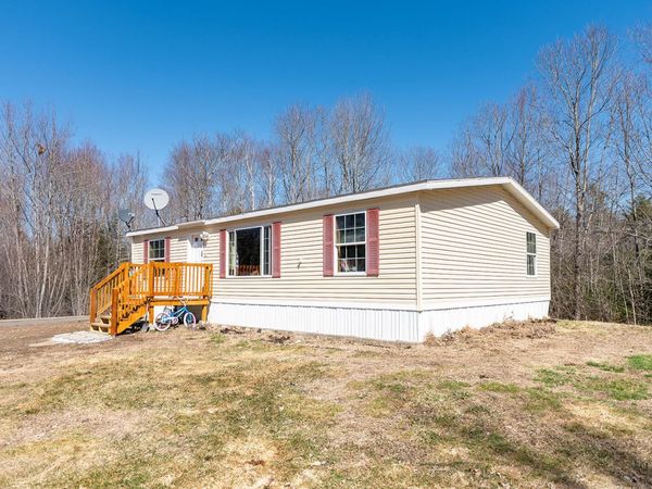 27 Saints Way, Windsor, ME 04363