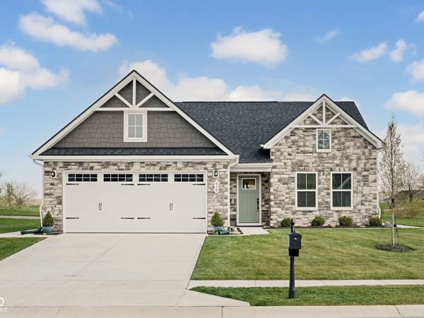 959 Independence Drive, Edinburgh, IN 46124