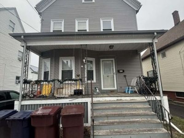 215 Springvale Ave, Everett, MA 02149