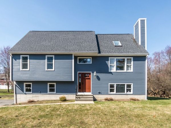 46 Timberline Road, Millis, MA 02054