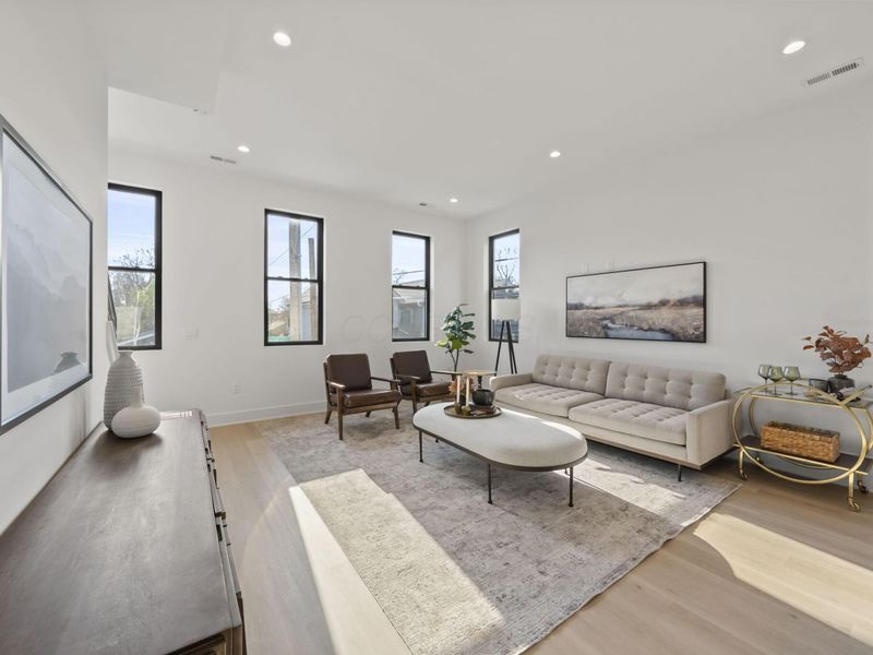 191 S Ohio Avenue , Columbus, OH 43205 Photo 20