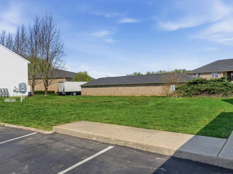 6014 Brice Park Drive, Unit 17B, Canal Winchester, OH 43110 Photo 23