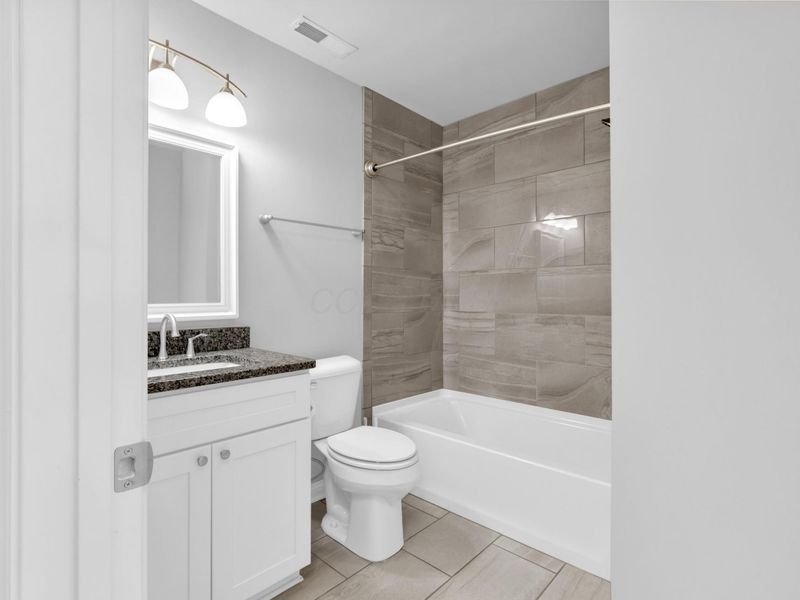 530 E Beck Street, Columbus, OH 43206 Photo 18