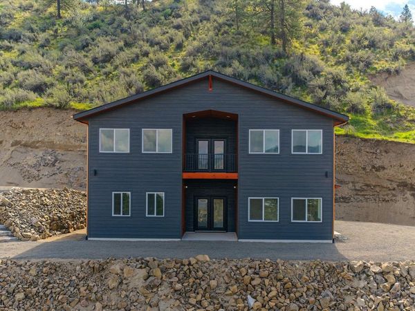 42840 N Buckhorn Dr, Deer Meadows, WA 99122