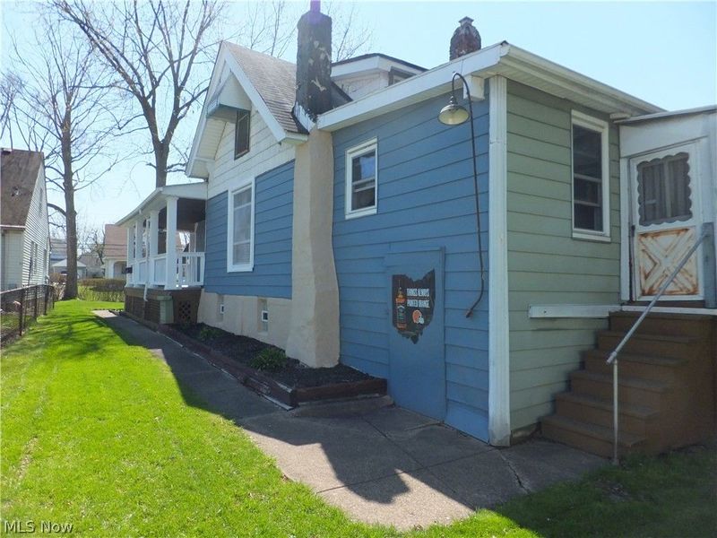 4712 Gifford Avenue, Cleveland, OH 44144 Photo 21