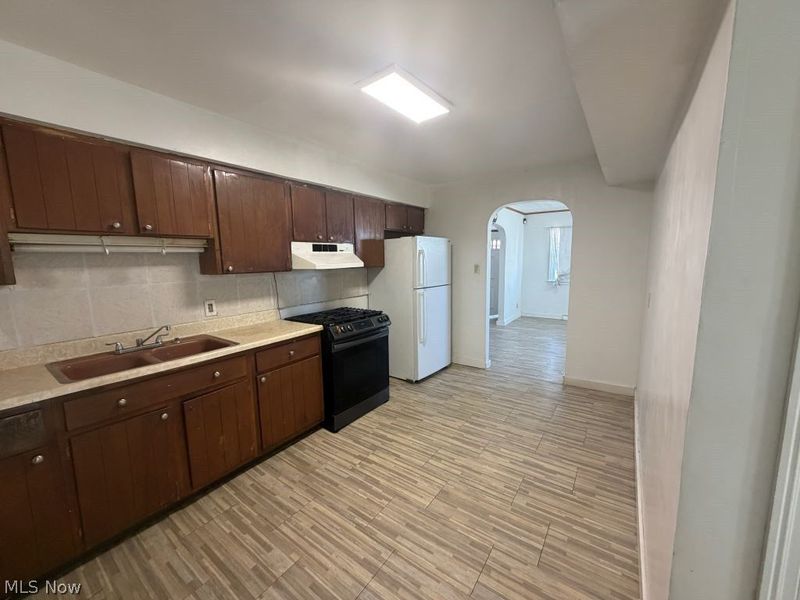 22 Uhler Avenue, Akron, OH 44310 Photo 11