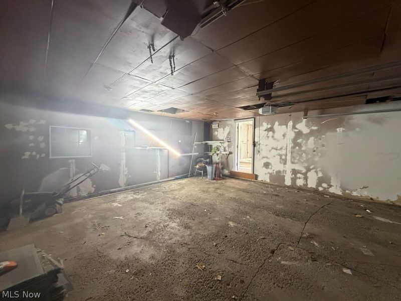 22 Uhler Avenue, Akron, OH 44310 Photo 16