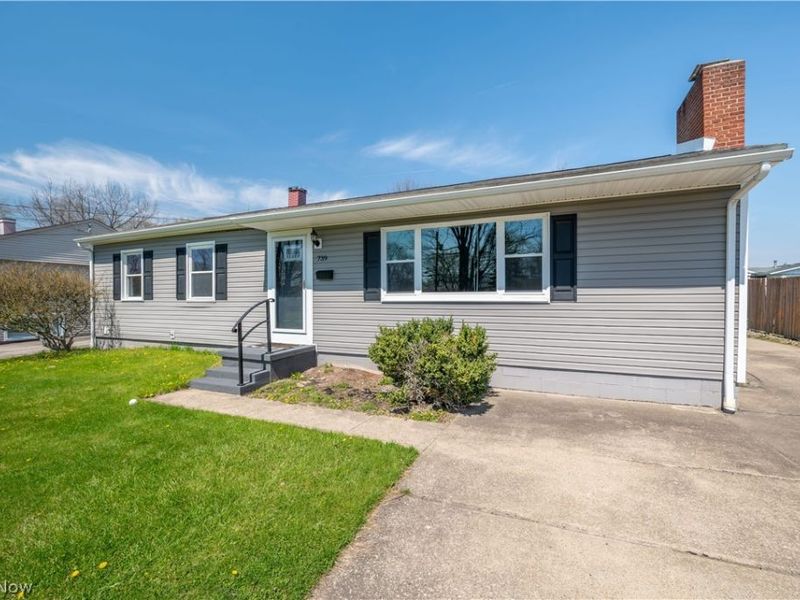 739 Notre Dame Avenue, Austintown, OH 44515 Photo 11