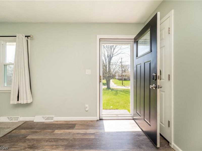 739 Notre Dame Avenue, Austintown, OH 44515 Photo 16