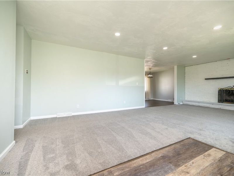 739 Notre Dame Avenue, Austintown, OH 44515 Photo 18