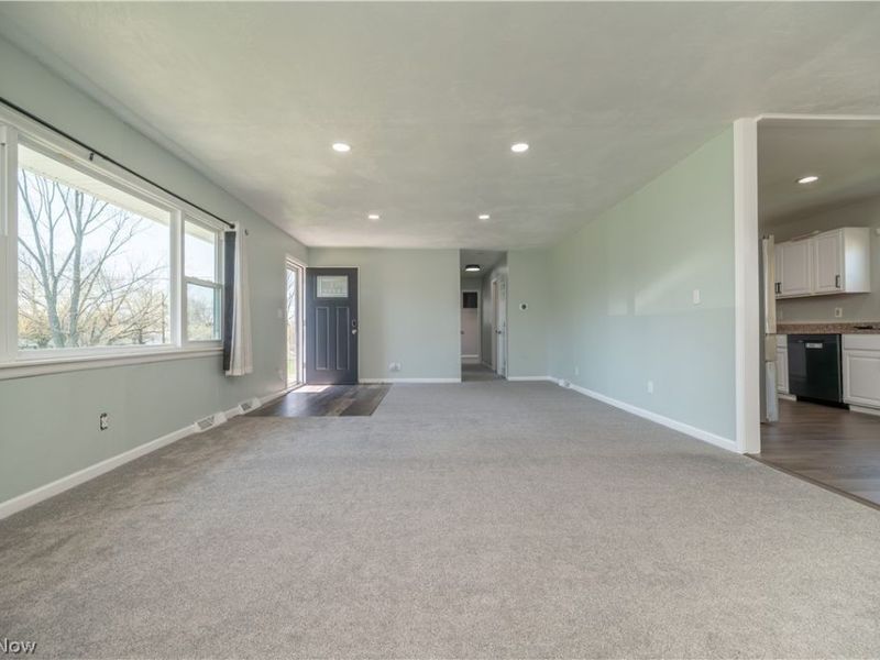 739 Notre Dame Avenue, Austintown, OH 44515 Photo 19