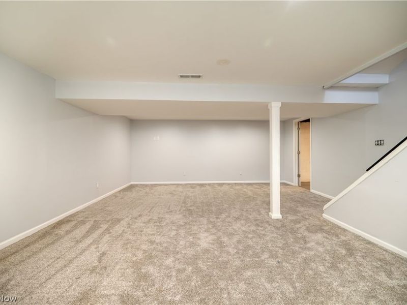 739 Notre Dame Avenue, Austintown, OH 44515 Photo 45