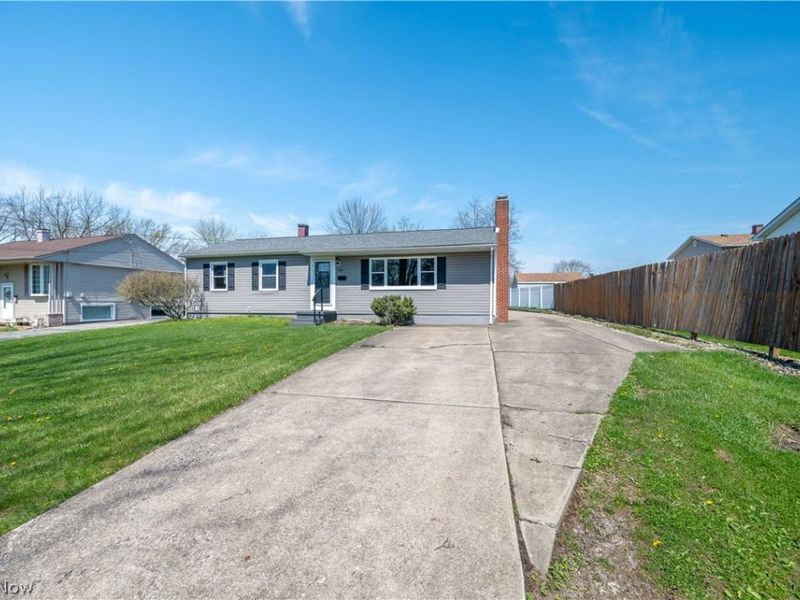 739 Notre Dame Avenue, Austintown, OH 44515 Photo 6