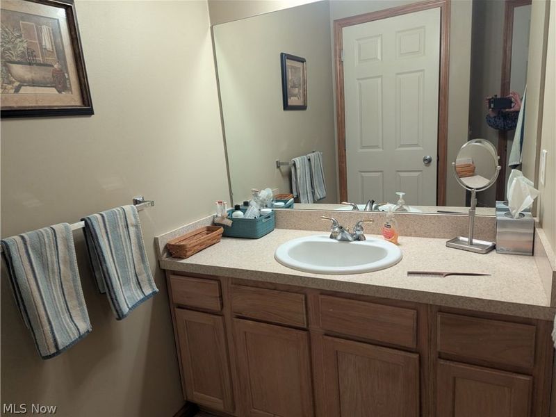 15070 Woodsong Drive, Middlefield, OH 44062 Photo 7