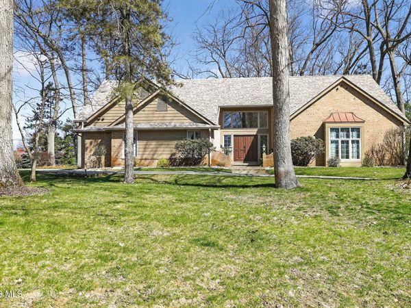 4819 Whitebirch Court, Sylvania, OH 43560