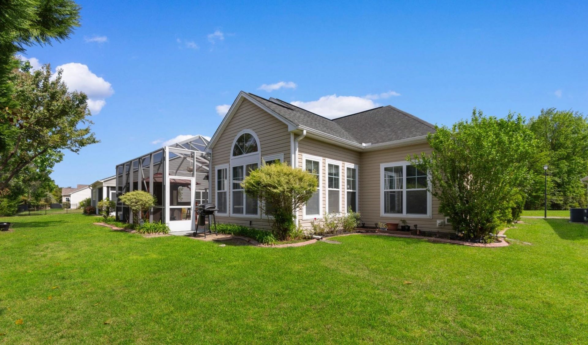 2309 Ordsall Ct.  Photo 30