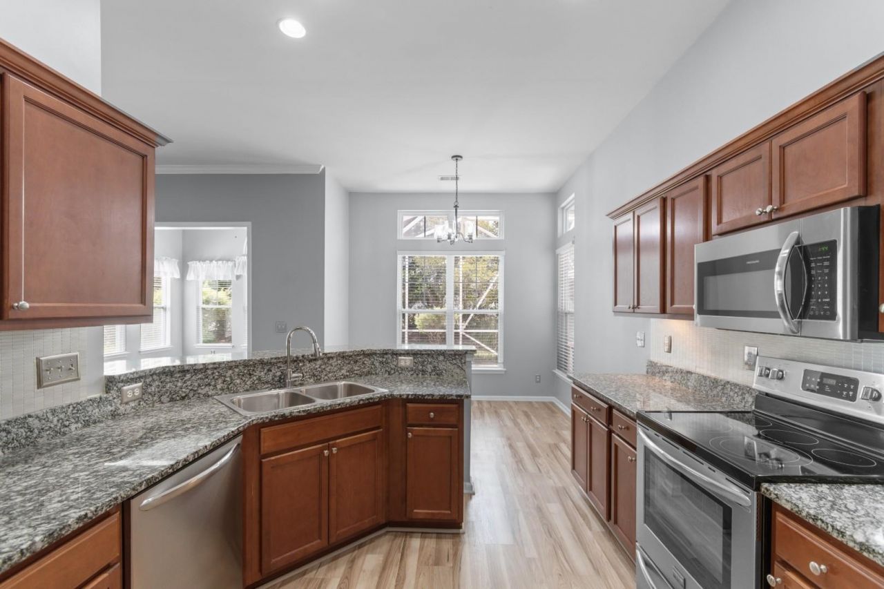 2309 Ordsall Ct.  Photo 7