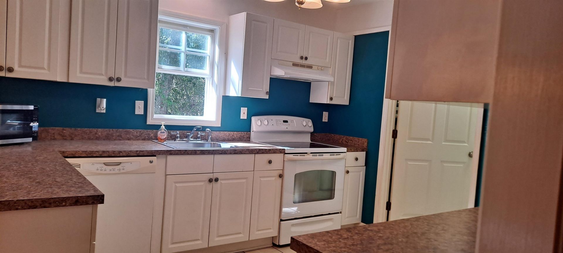 111 Gaylord Trail Photo 10