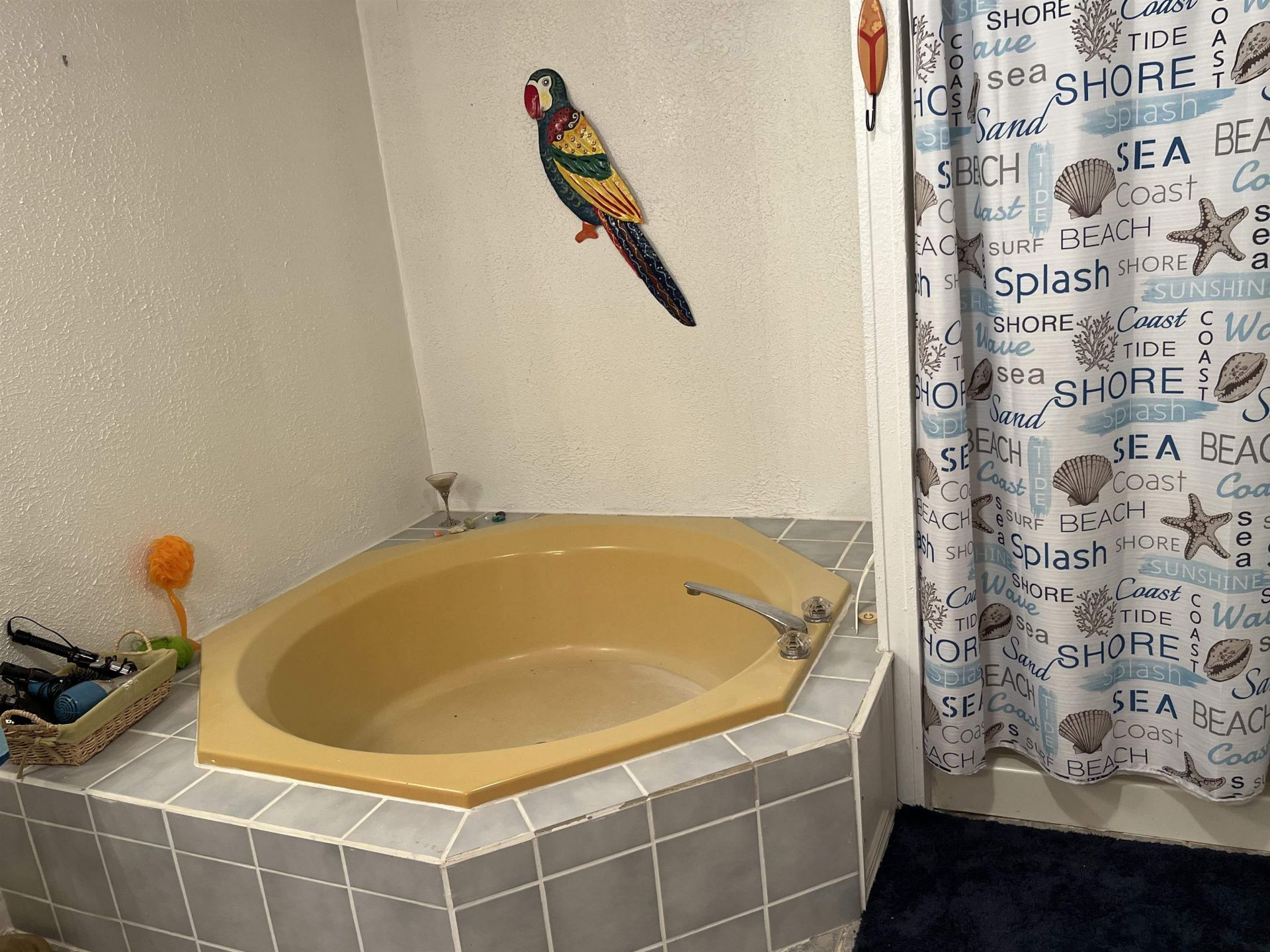 2720 Leo Dr. Photo 22