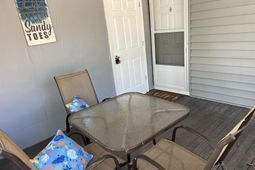 2720 Leo Dr. photo 4