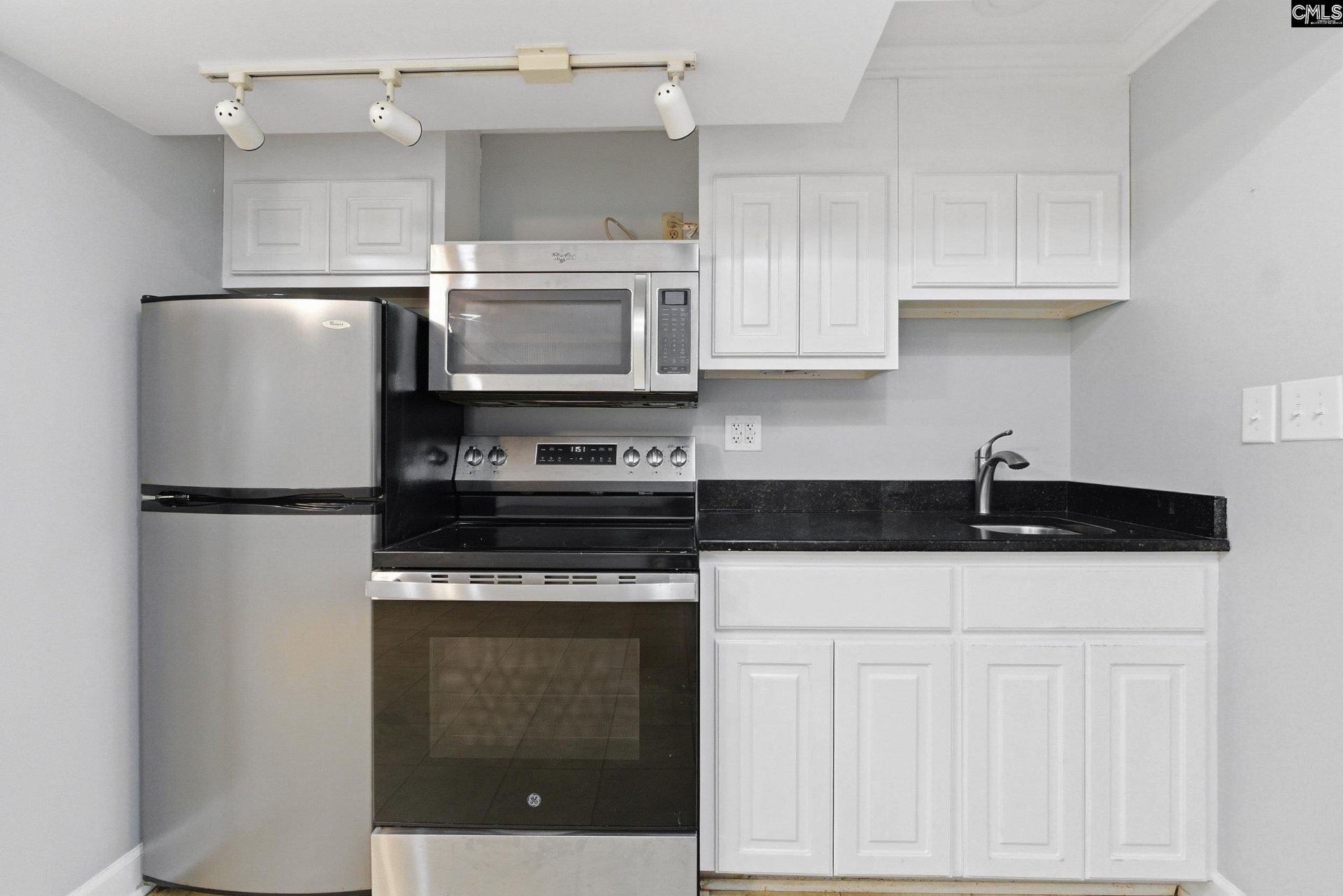 119 Heatherstone Road Photo 33