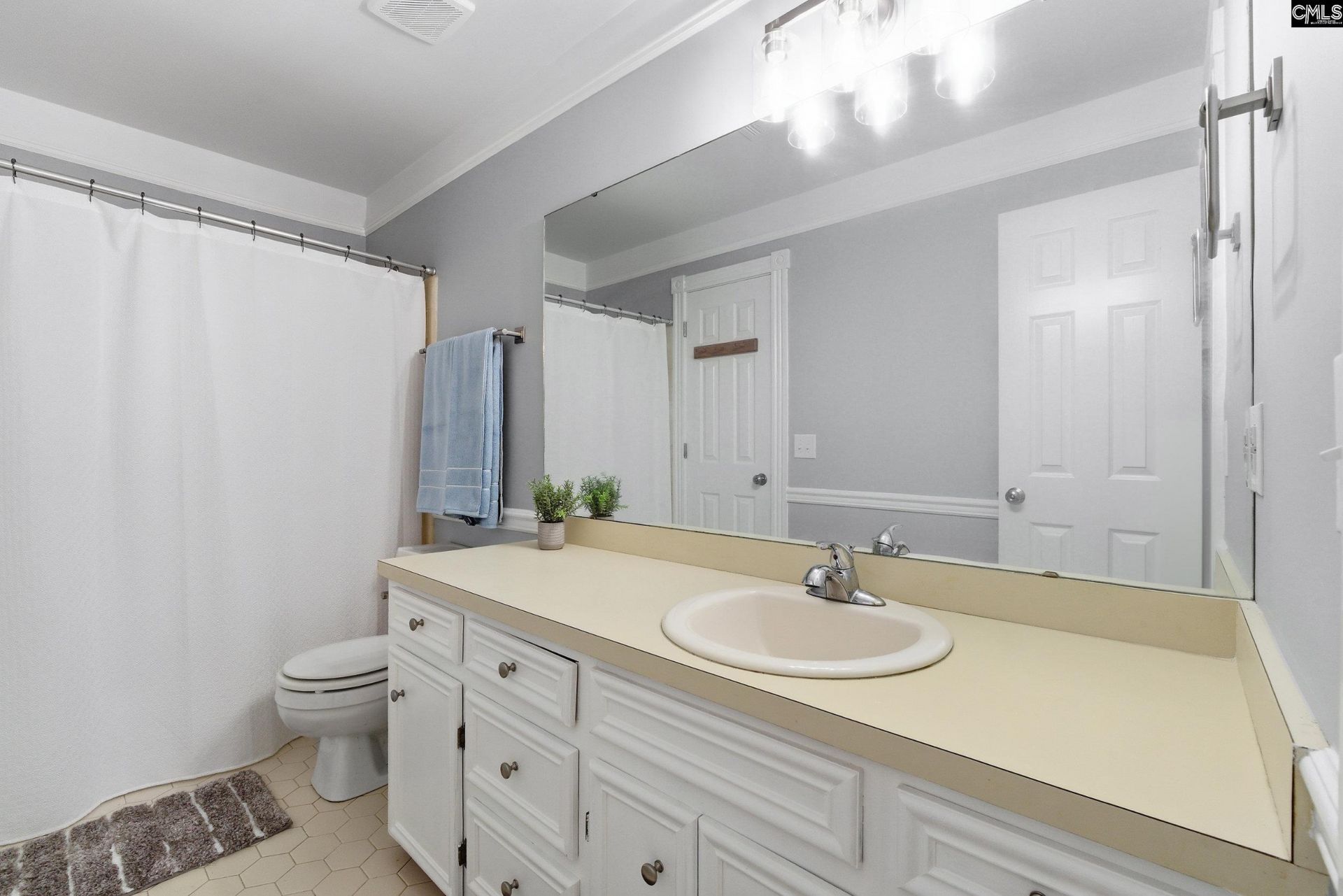 119 Heatherstone Road Photo 45