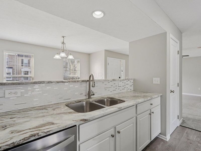 5568 Crystal Falls Street , Unit 66, Dublin, OH 43016 Photo 14