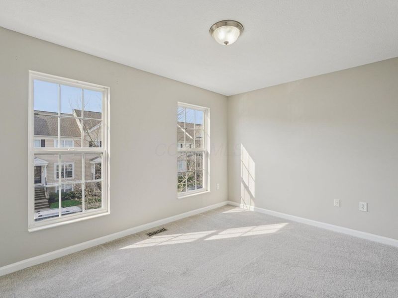 5568 Crystal Falls Street , Unit 66, Dublin, OH 43016 Photo 28