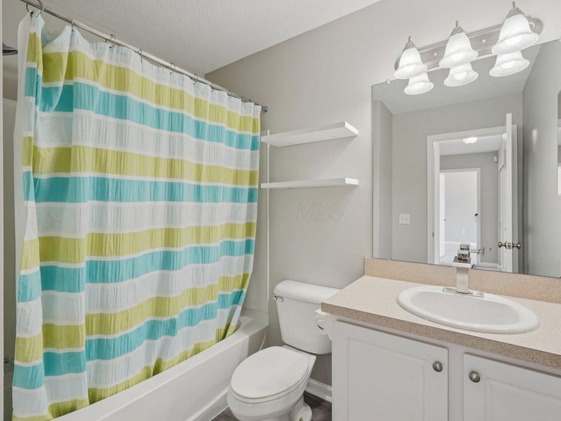 5568 Crystal Falls Street , Unit 66, Dublin, OH 43016 Photo 31