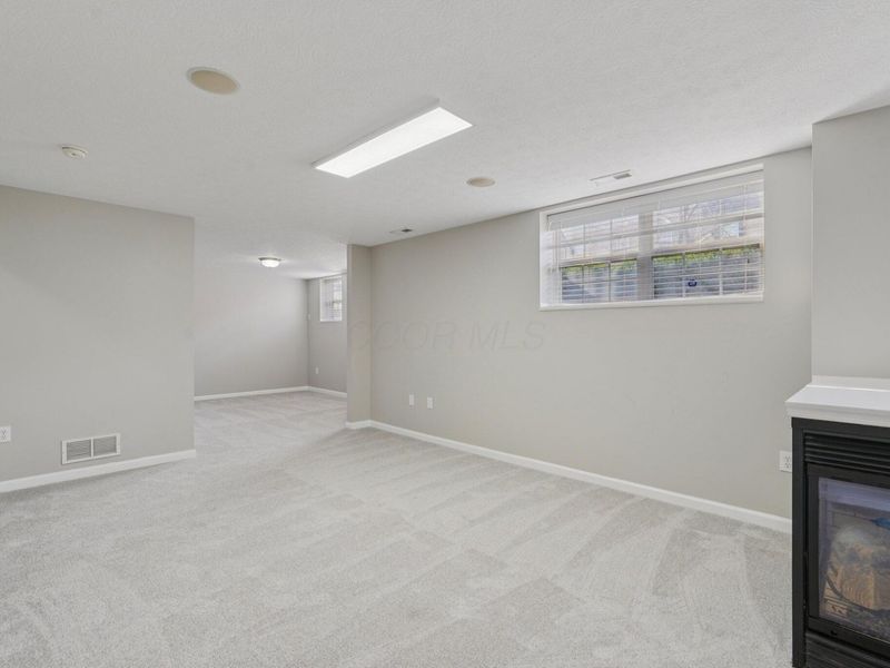 5568 Crystal Falls Street , Unit 66, Dublin, OH 43016 Photo 40