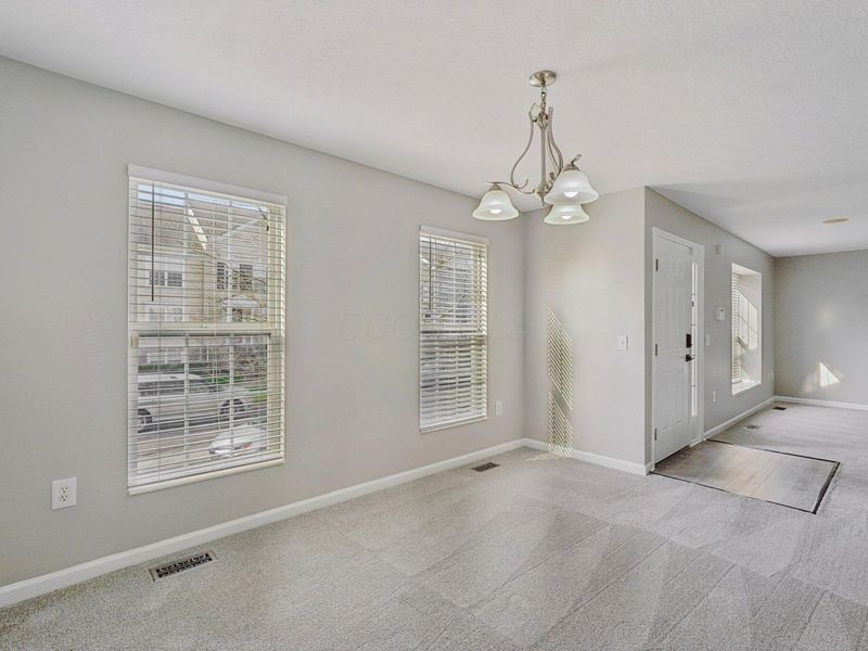 5568 Crystal Falls Street , Unit 66, Dublin, OH 43016 Photo 5