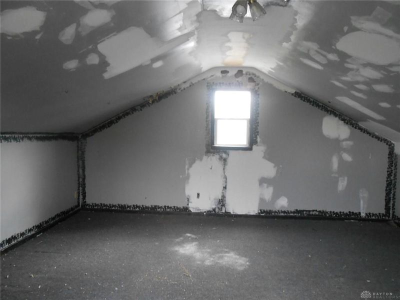 2055 Parkhill Drive, Dayton, OH 45406 Photo 13