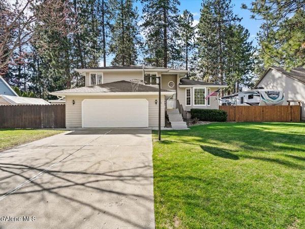 602 S Shoreline CT, Post Falls, ID 83854