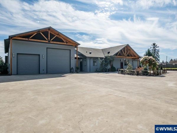 1647 NE Springhill Dr, Albany, OR 97321
