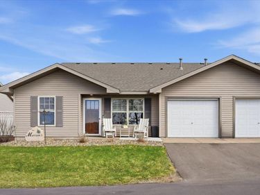 300 Cedar Street, Unit 72, Baldwin, WI 54002